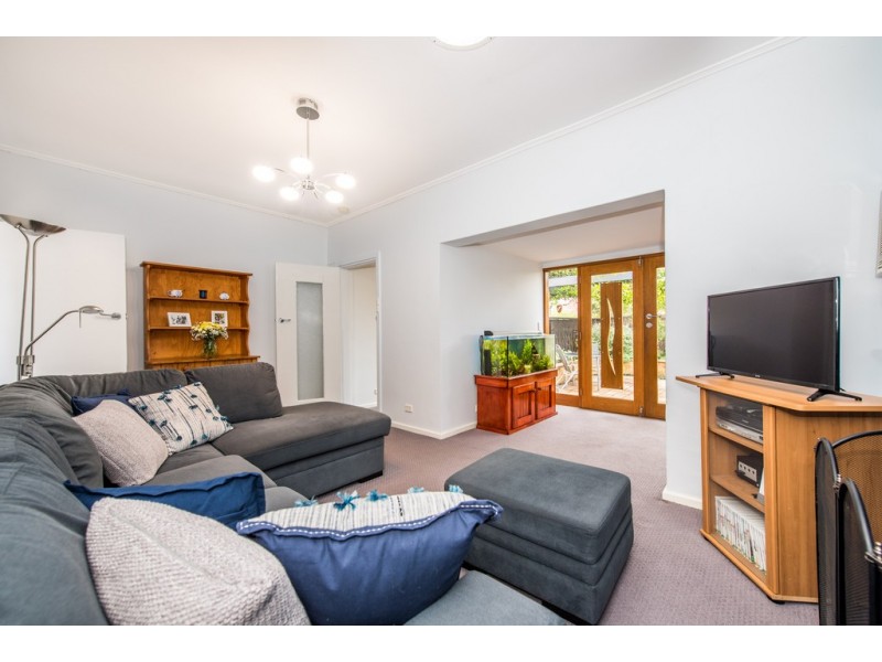 28 Cungena Avenue, Park Holme SA 5043