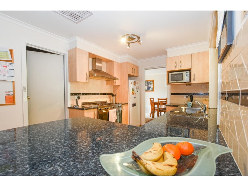 7 Wayne court, Huntfield Heights SA 5163