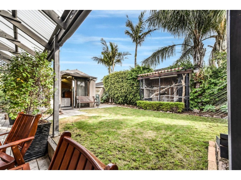 2 Paradine Way, Morphett Vale SA 5162