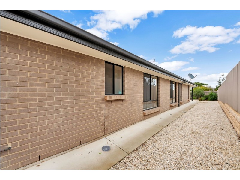 21 Sandy Lane, Hackham SA 5163