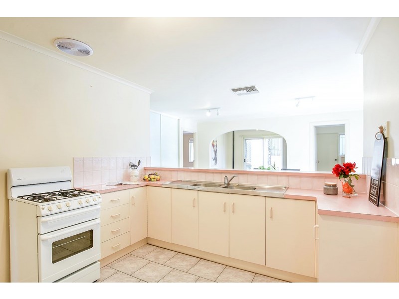 1 Nolan Court, Trott Park SA 5158