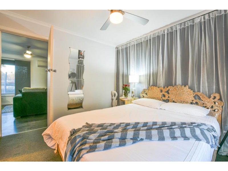 21 Loman Street, Morphett Vale SA 5162