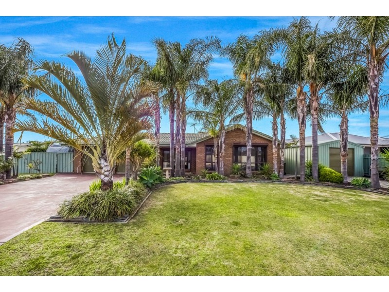 4 Greenlees Parade, Aldinga Beach SA 5173