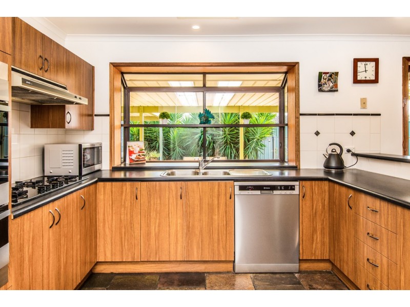 4 Greenlees Parade, Aldinga Beach SA 5173