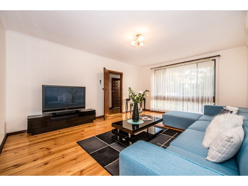 2 Vienna Avenue, Aberfoyle Park SA 5159