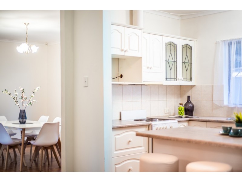 2 Vienna Avenue, Aberfoyle Park SA 5159