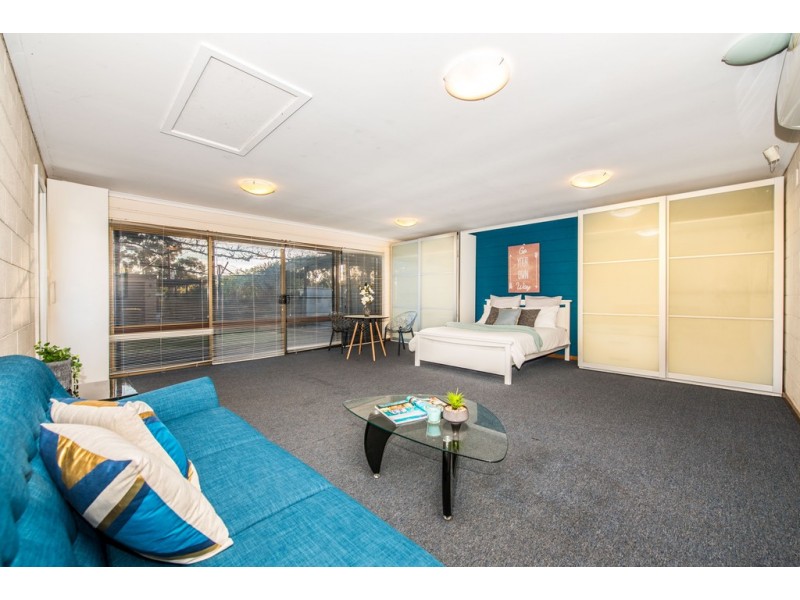 2 Vienna Avenue, Aberfoyle Park SA 5159