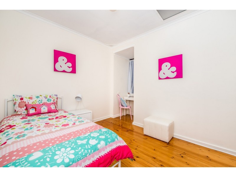 2 Vienna Avenue, Aberfoyle Park SA 5159