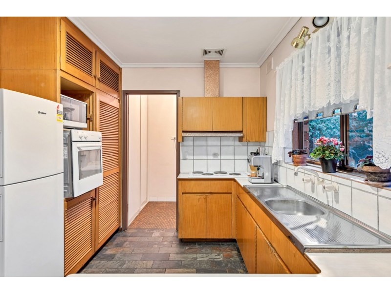 16 Angel Ave, Seaford SA 5169