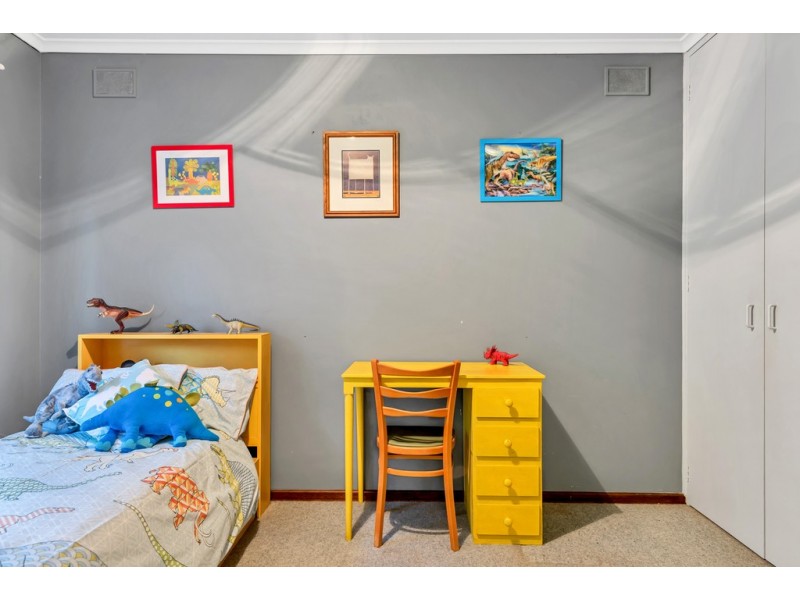 16 Angel Ave, Seaford SA 5169