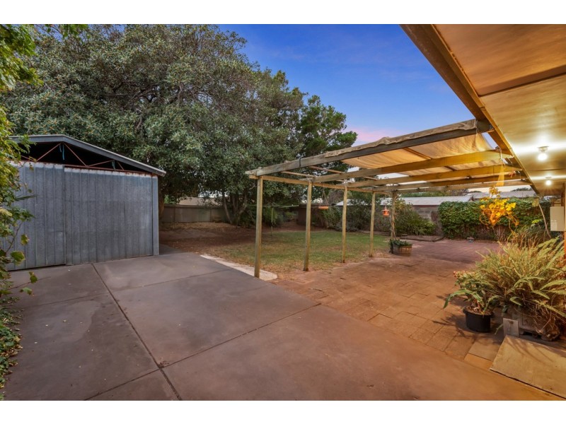 16 Angel Ave, Seaford SA 5169