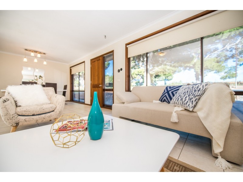 13 Reynell Road, Old Reynella SA 5161