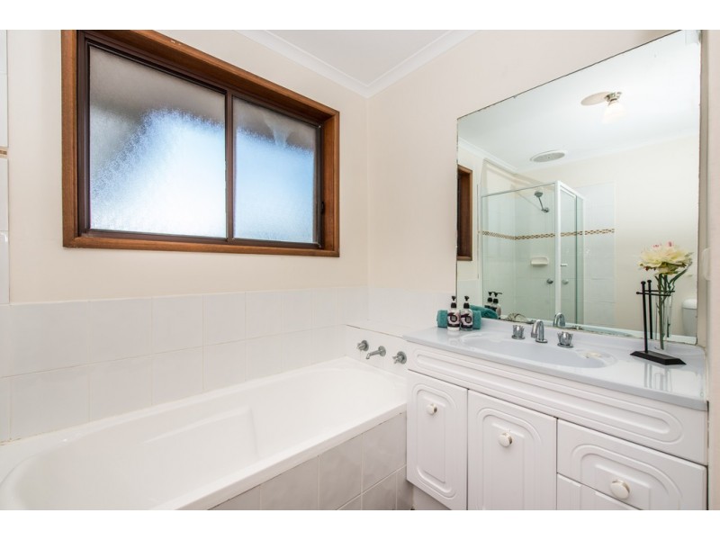 13 Reynell Road, Old Reynella SA 5161