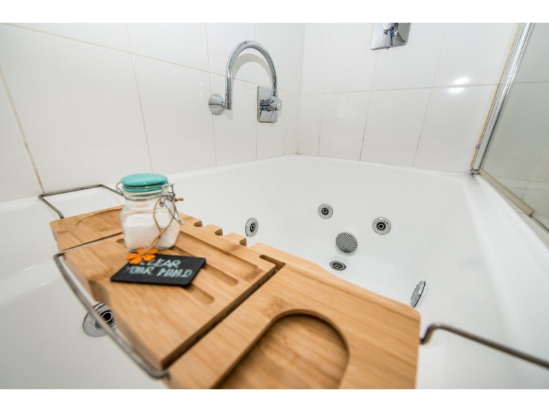 2/9 Newhaven Road, Glenelg North SA 5045