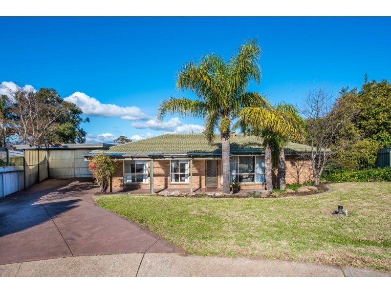4 Rix Court, Trott Park SA 5158