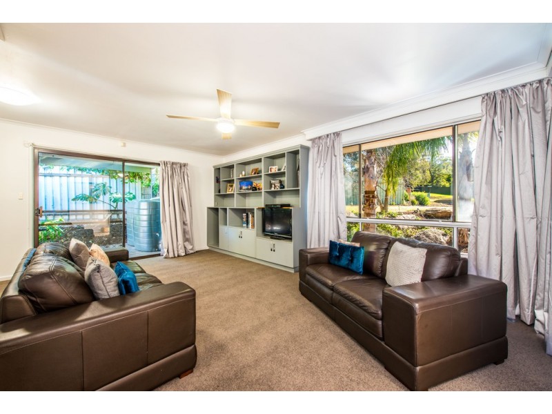 4 Rix Court, Trott Park SA 5158