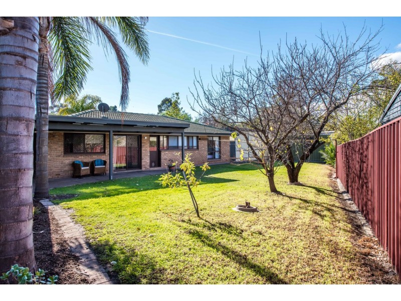 4 Rix Court, Trott Park SA 5158