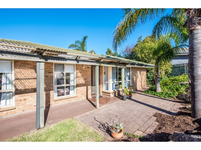4 Rix Court, Trott Park SA 5158