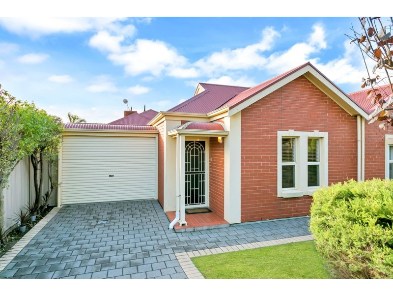13D White Crescent, Seacombe Gardens SA 5047