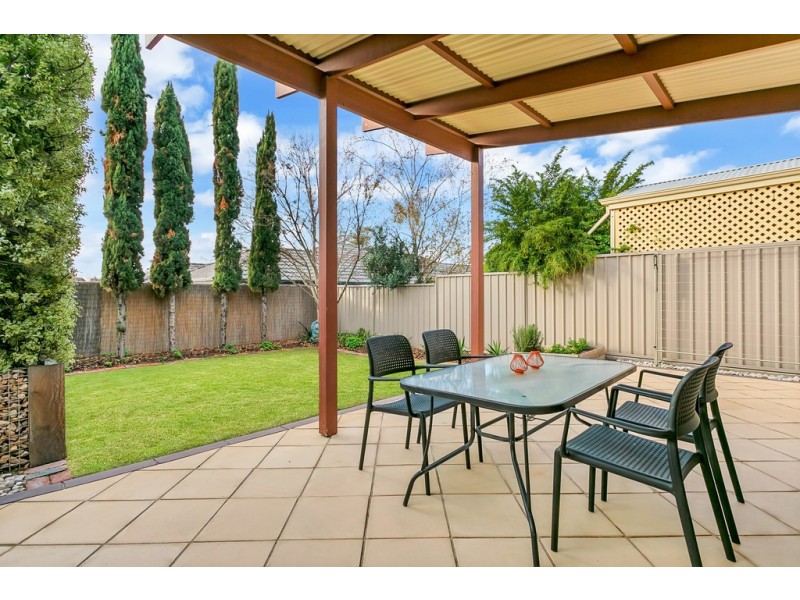13D White Crescent, Seacombe Gardens SA 5047