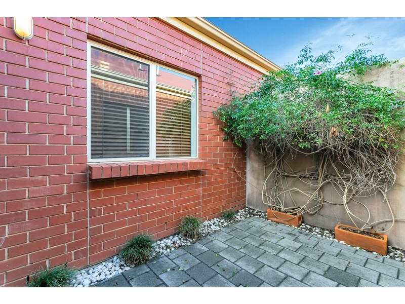 13D White Crescent, Seacombe Gardens SA 5047