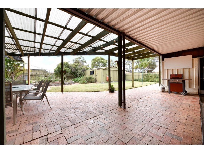 75 Teusner Drive, Morphett Vale SA 5162