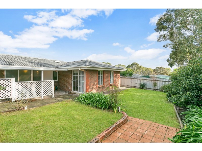 28 Lexcen Grove, Happy Valley SA 5159