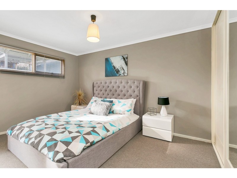 28 Lexcen Grove, Happy Valley SA 5159
