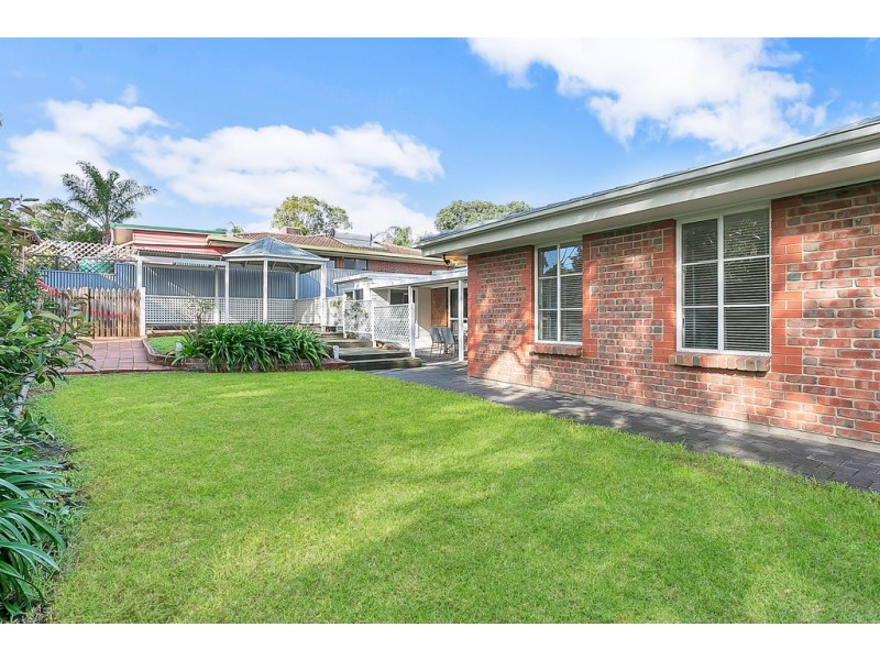 28 Lexcen Grove, Happy Valley SA 5159