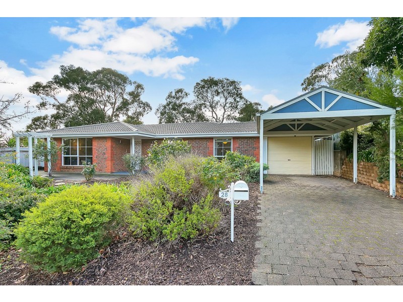 28 Lexcen Grove, Happy Valley SA 5159