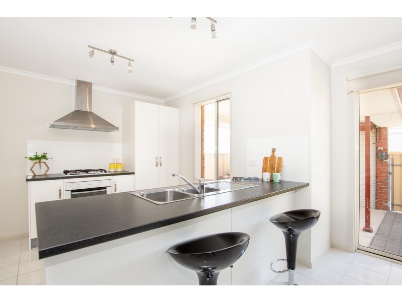 2 Orange Lane, Seaford Meadows SA 5169