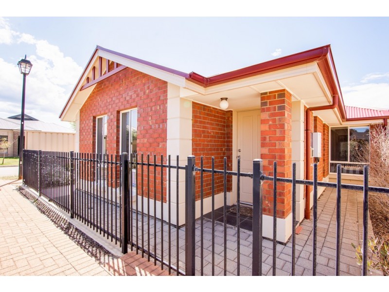2 Orange Lane, Seaford Meadows SA 5169