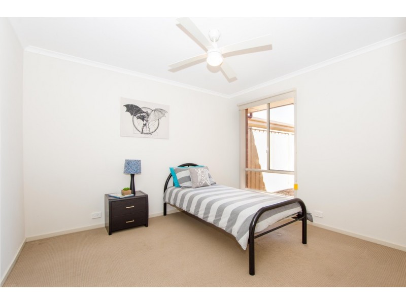 2 Orange Lane, Seaford Meadows SA 5169