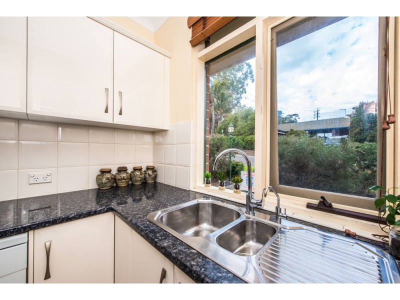 23 Balara Crescent, Flagstaff Hill SA 5159