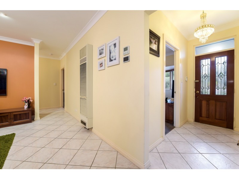 23 Balara Crescent, Flagstaff Hill SA 5159