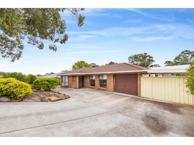 7 Ash Street, Aberfoyle Park SA 5159