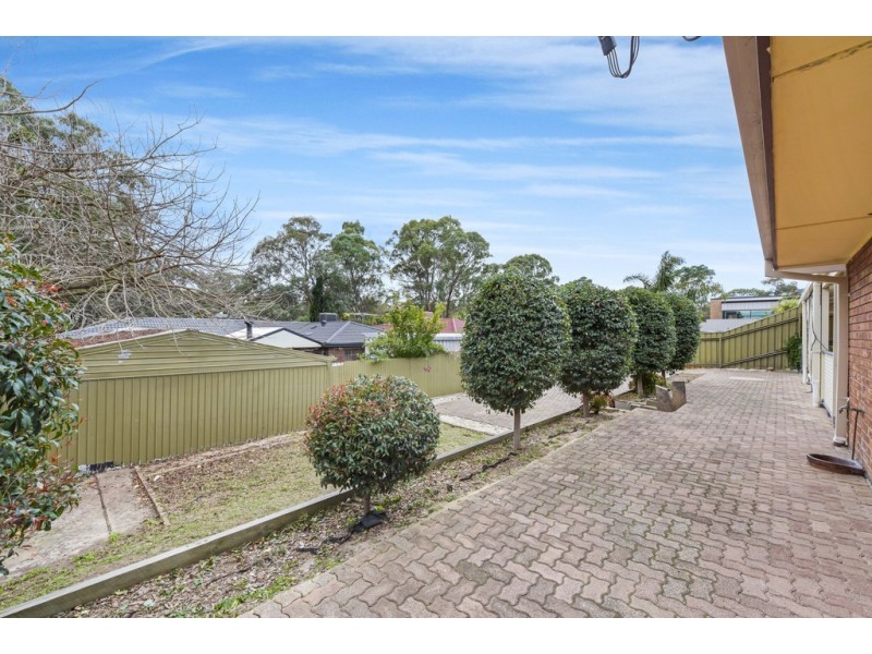 7 Ash Street, Aberfoyle Park SA 5159