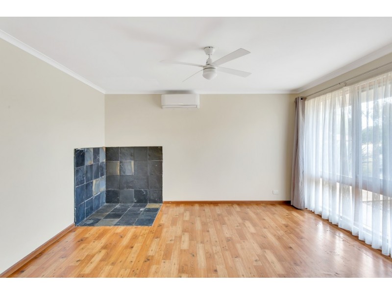 32 Thomas Crescent, Reynella SA 5161