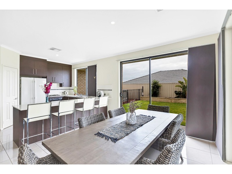 23 Beachport Road, Seaford Rise SA 5169