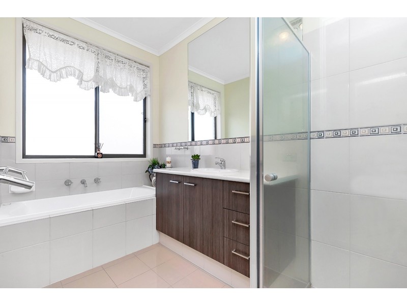 23 Beachport Road, Seaford Rise SA 5169