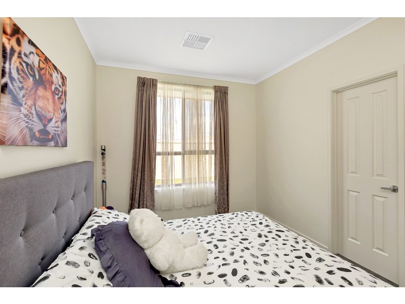 23 Beachport Road, Seaford Rise SA 5169