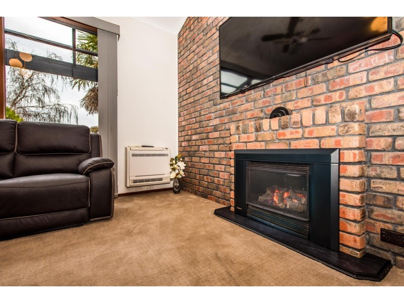 28 Monaco Circuit, Aberfoyle Park SA 5159