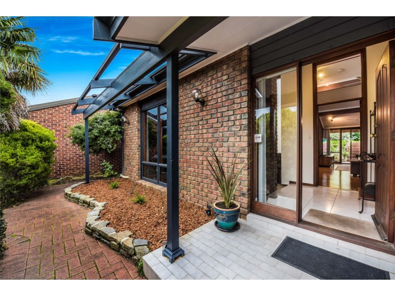 28 Monaco Circuit, Aberfoyle Park SA 5159