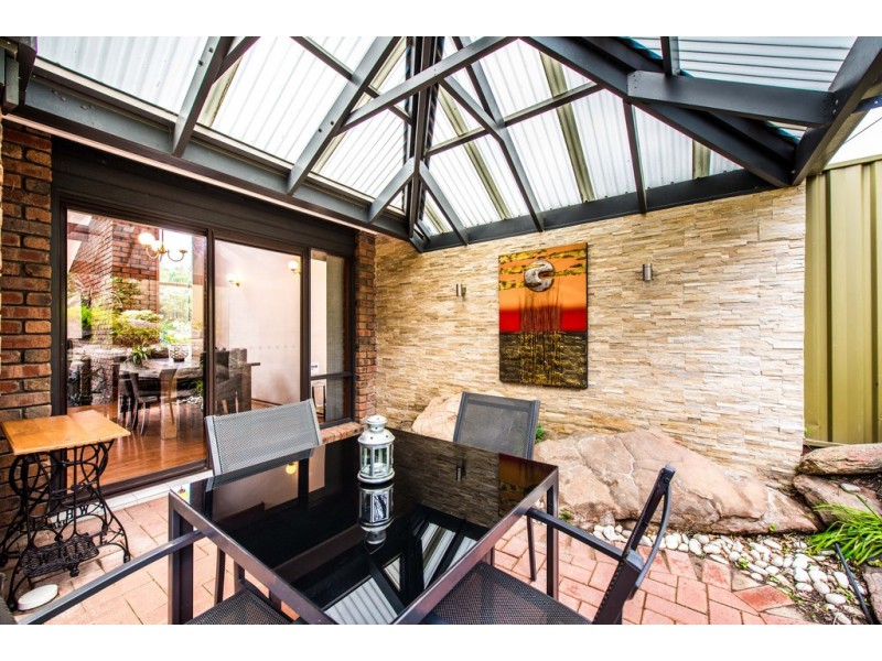 28 Monaco Circuit, Aberfoyle Park SA 5159