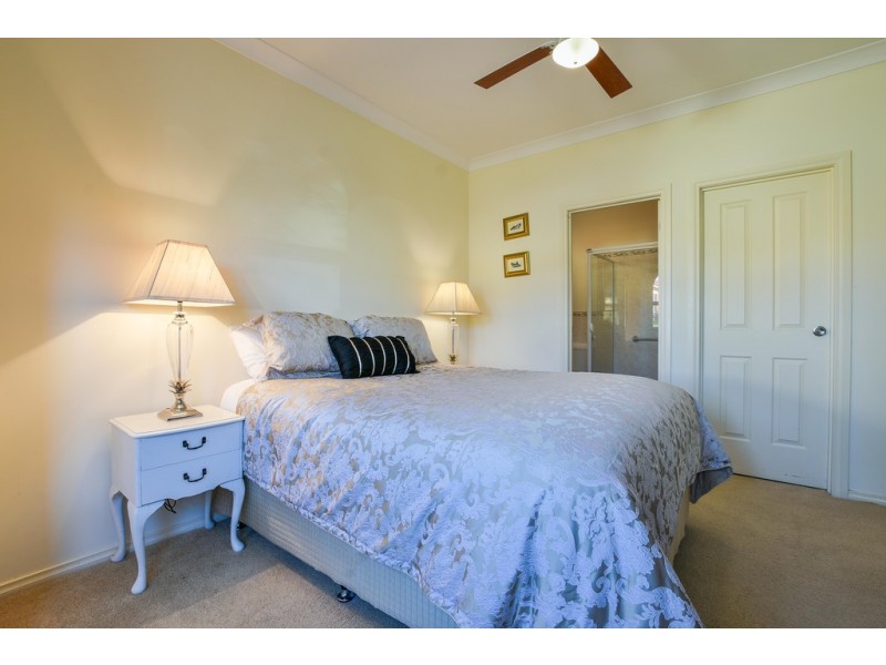 9A Alderman Ave, Seacombe Gardens SA 5047