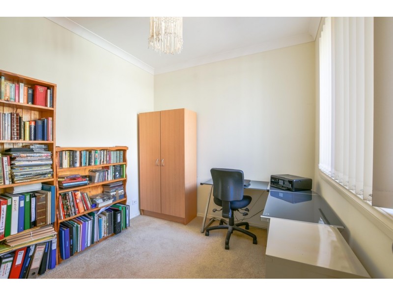 9A Alderman Ave, Seacombe Gardens SA 5047