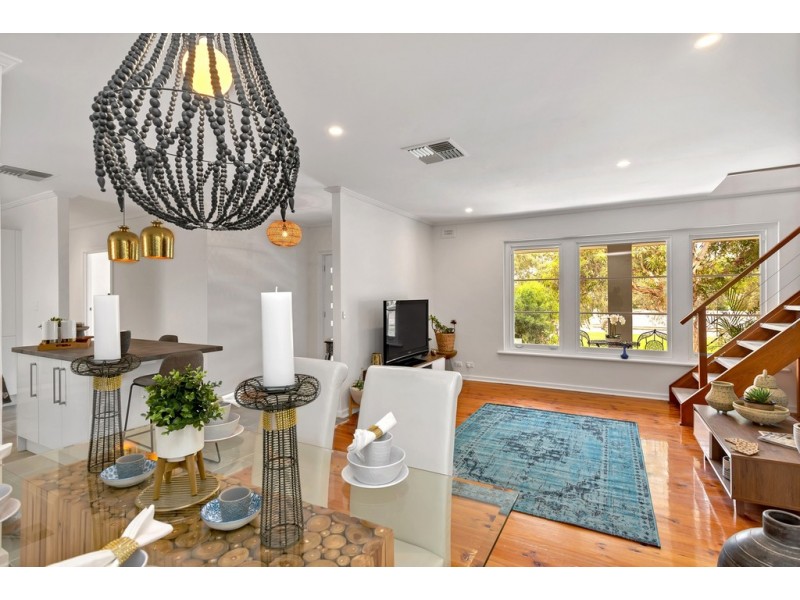 24 Hill Street, Seacliff Park SA 5049