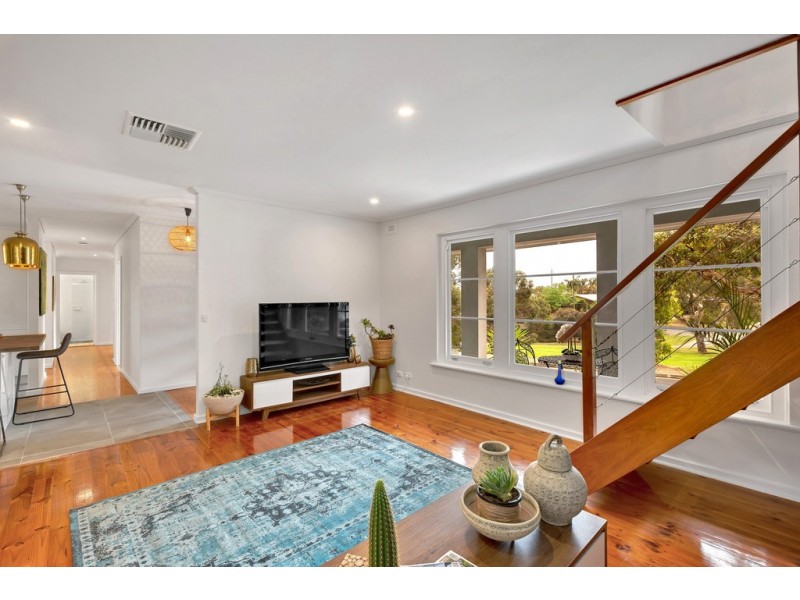 24 Hill Street, Seacliff Park SA 5049