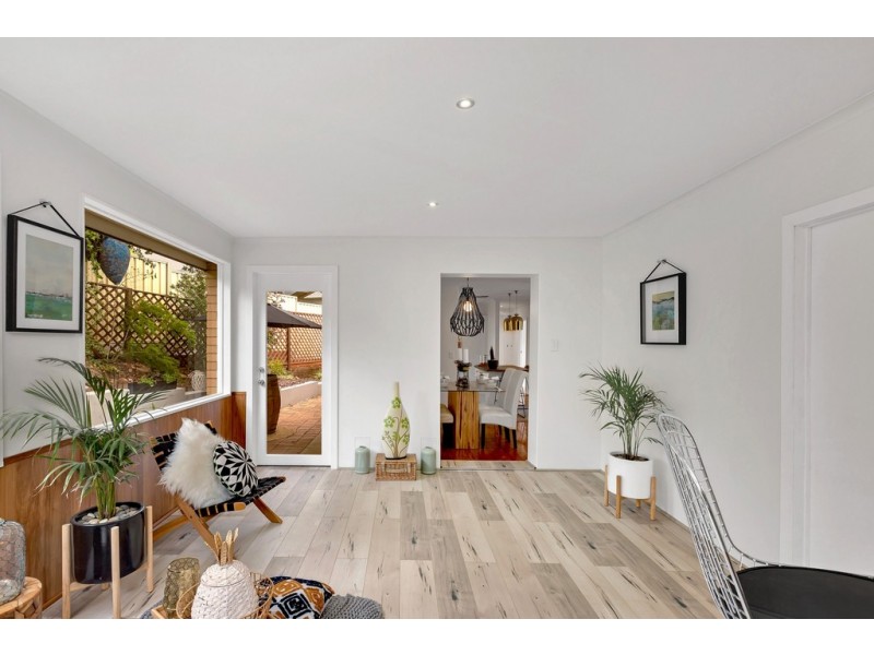 24 Hill Street, Seacliff Park SA 5049