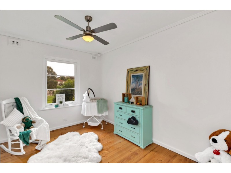24 Hill Street, Seacliff Park SA 5049